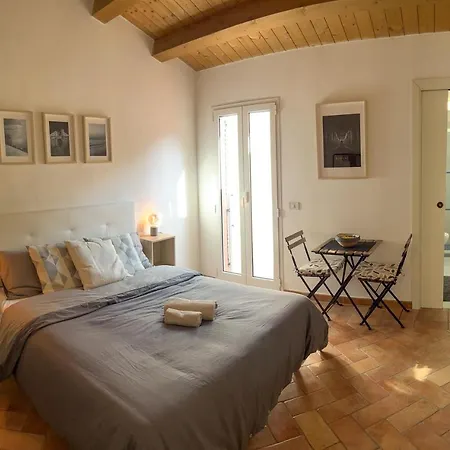 Apartmán Dans Agreable Maison De Centre Historique De *