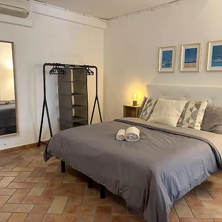 Apartmán Dans Agreable Maison De Centre Historique De